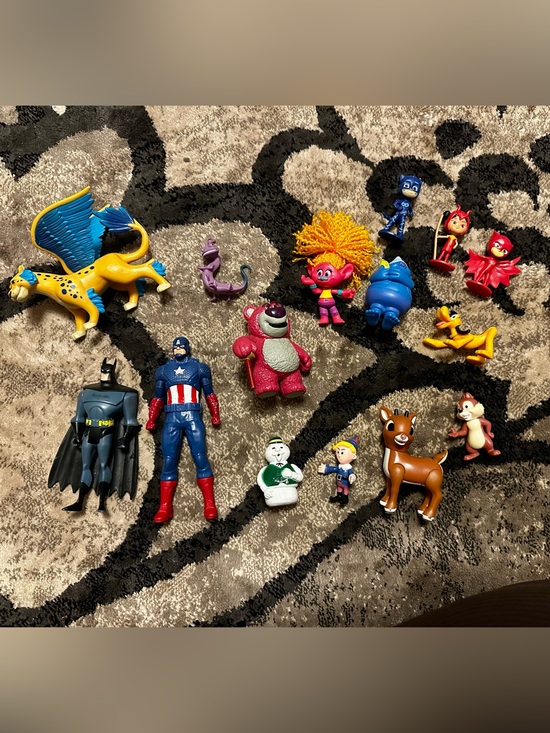 Other - Mixed Kids Toy Figure Lot - Multicolor Assorted Characters